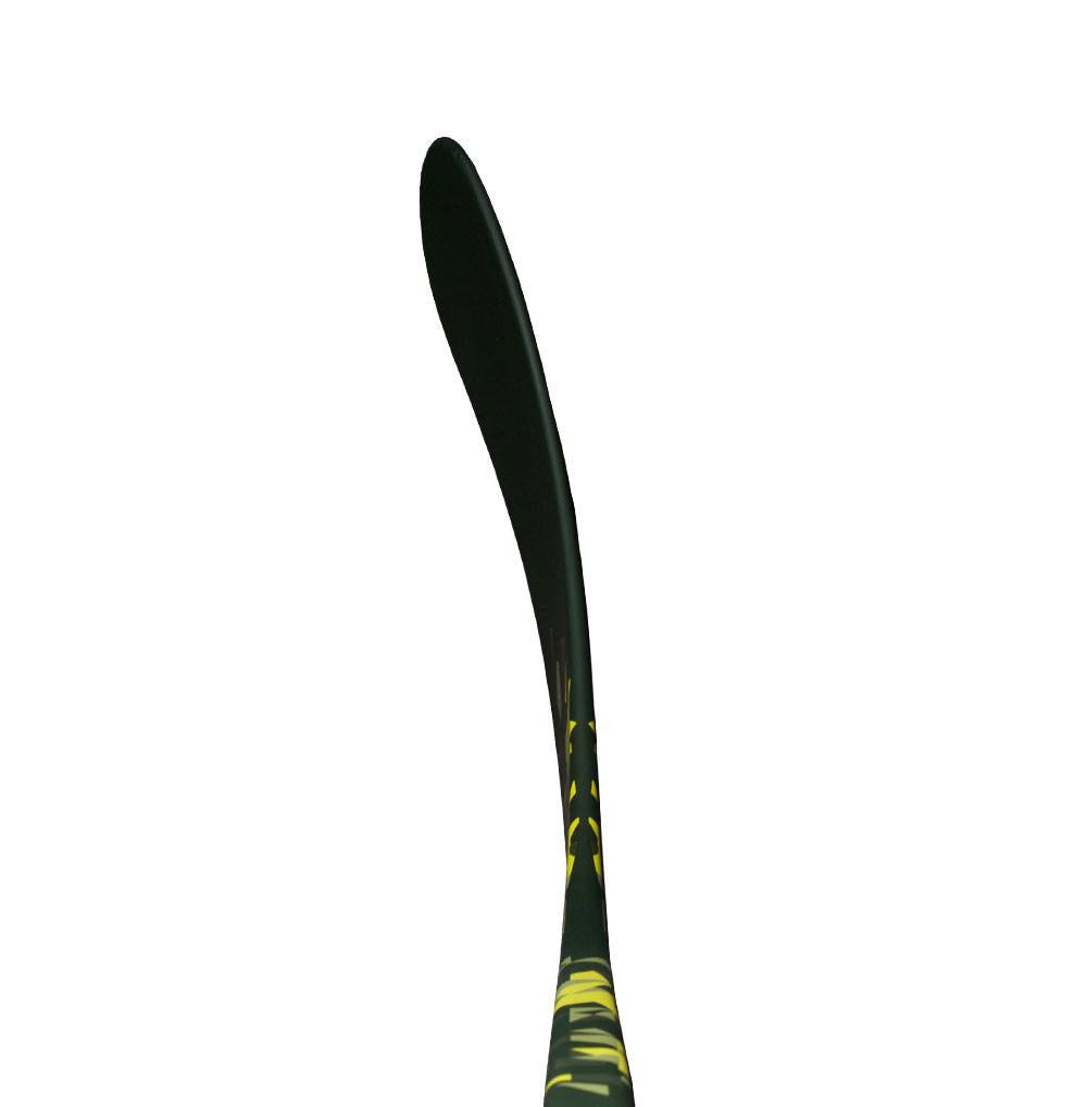 BattleMode 40 Flex Junior Hockey Stick Right Curve